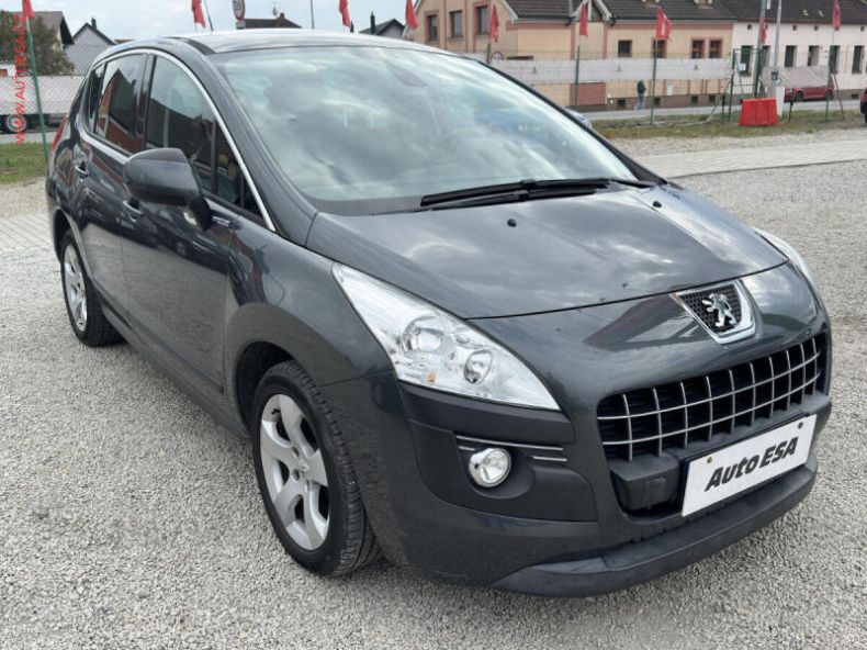 Peugeot 3008 - hlavní foto