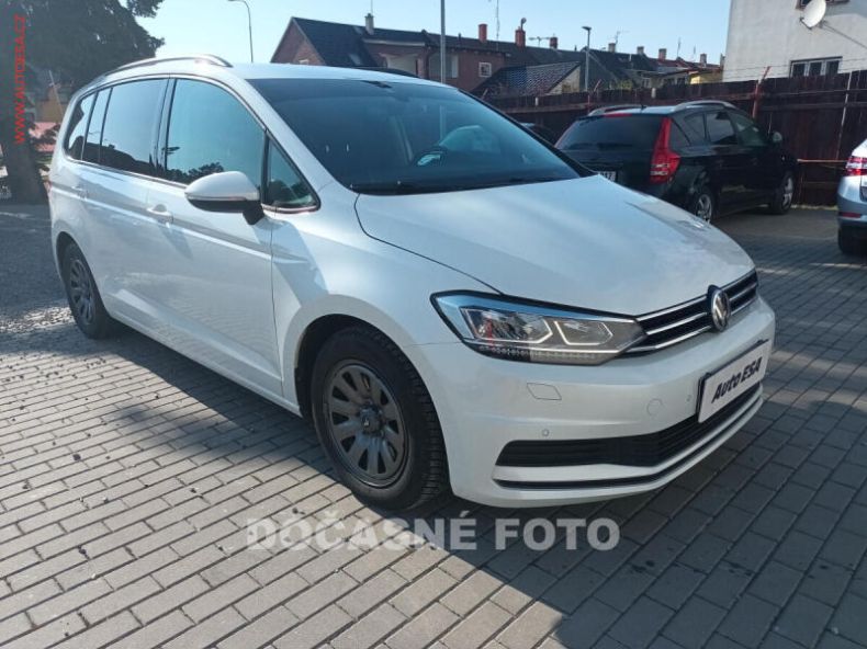 Volkswagen Touran - hlavní foto
