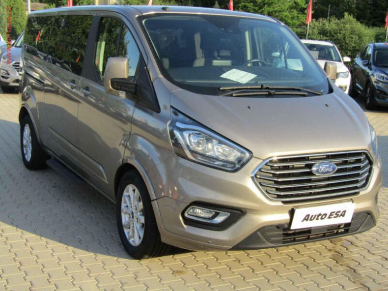 Ford Tourneo - hlavní foto