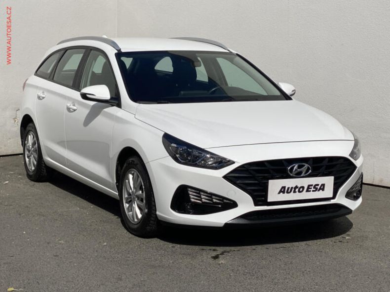 Hyundai i30 - hlavní foto