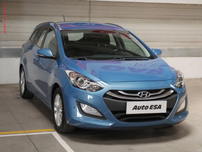 Hyundai i30 - hlavní foto