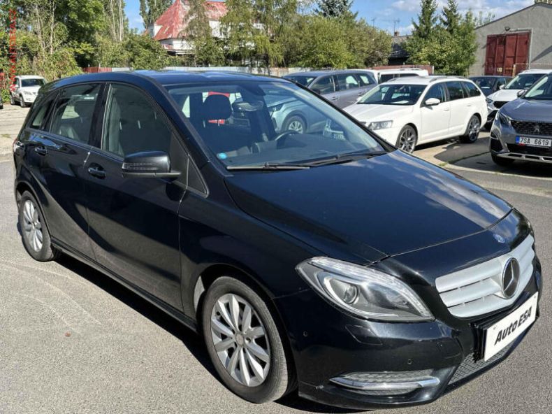 Mercedes Třída B - hlavní foto