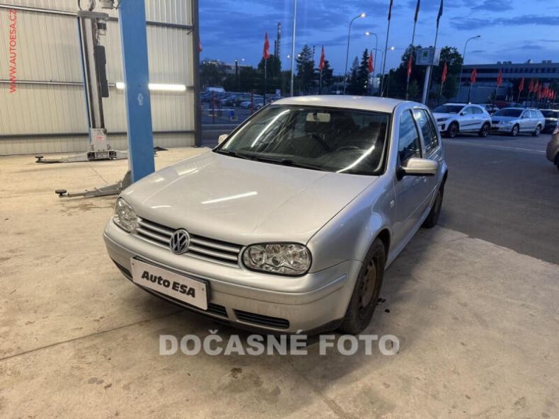 Volkswagen Golf - hlavní fotka inzerátu