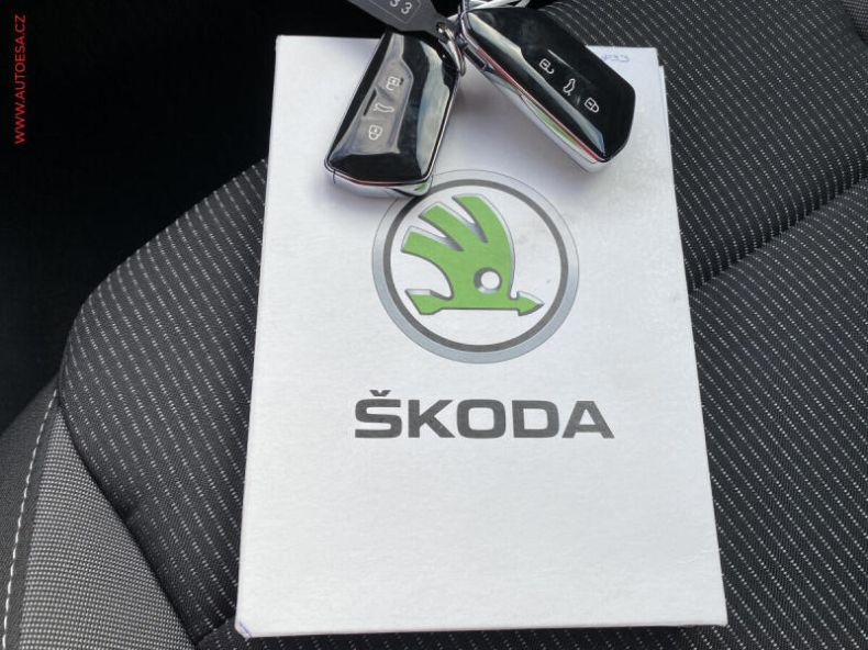 Škoda Octavia - hlavní fotka