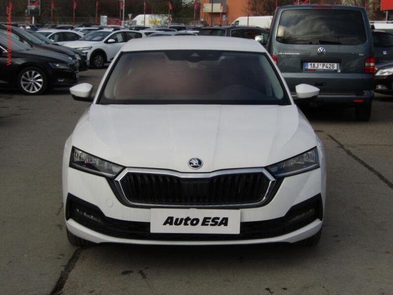 Škoda Octavia - hlavní fotka