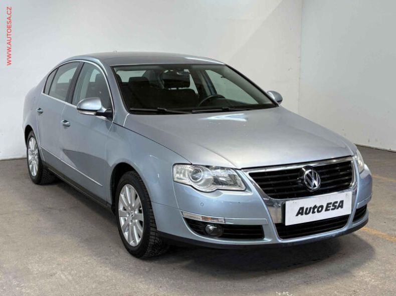 Volkswagen Passat - hlavní fotka inzerátu
