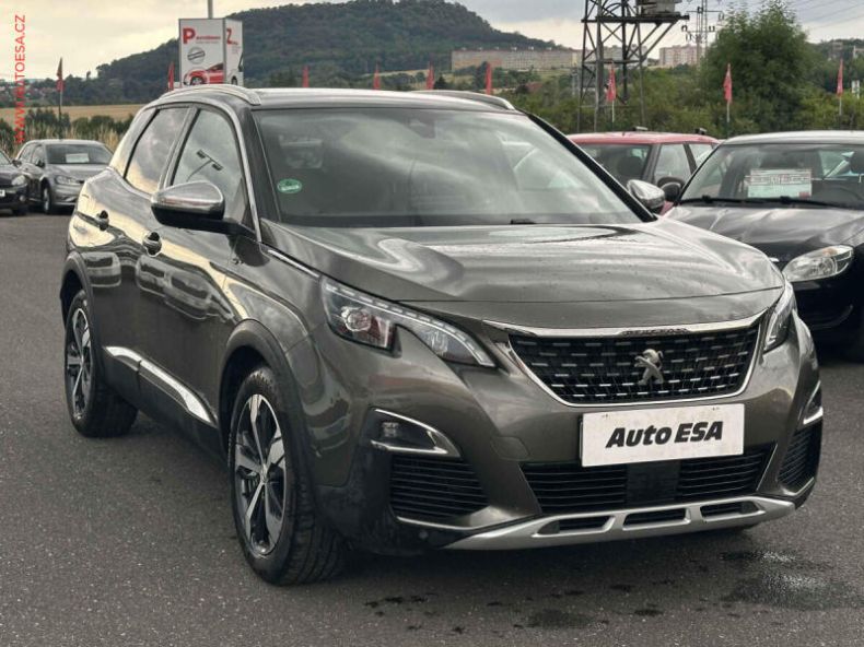 Peugeot 3008 - hlavní foto