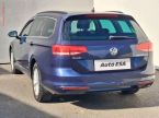 Volkswagen Passat - fotka číslo 5