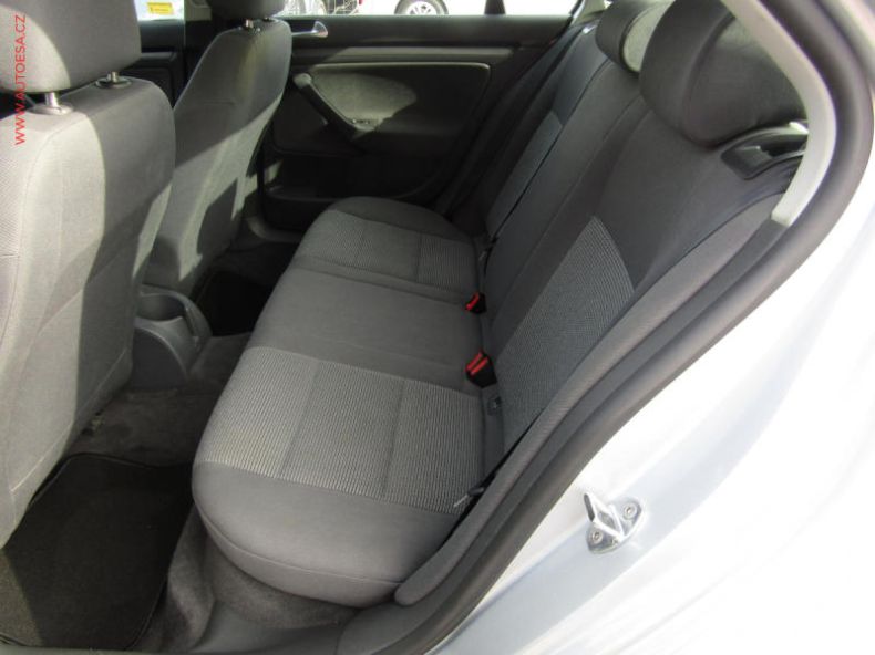 Volkswagen Jetta - hlavní fotka