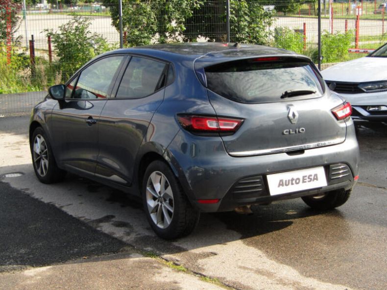 Renault Clio - hlavní fotka