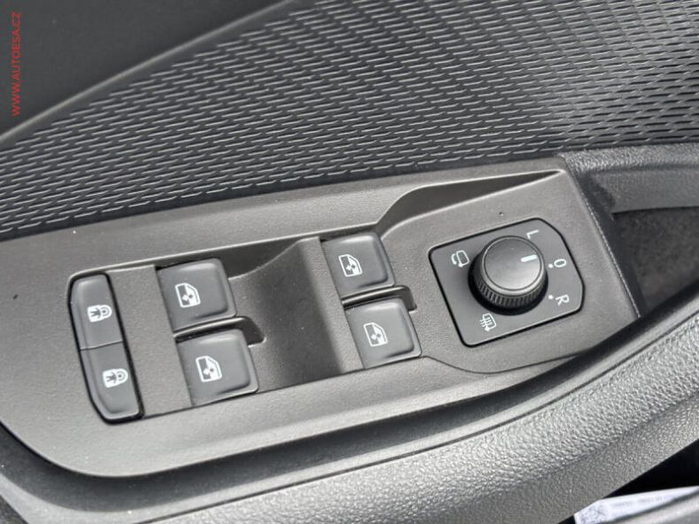 Škoda Octavia - hlavní fotka