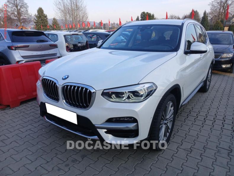 BMW X3 - hlavní foto