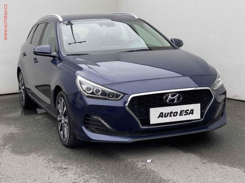 Hyundai i30 - hlavní foto