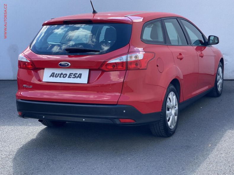 Ford Focus - hlavní fotka