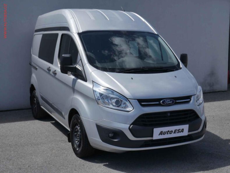 Ford Transit - hlavní foto