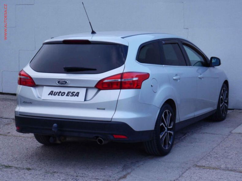 Ford Focus - hlavní fotka