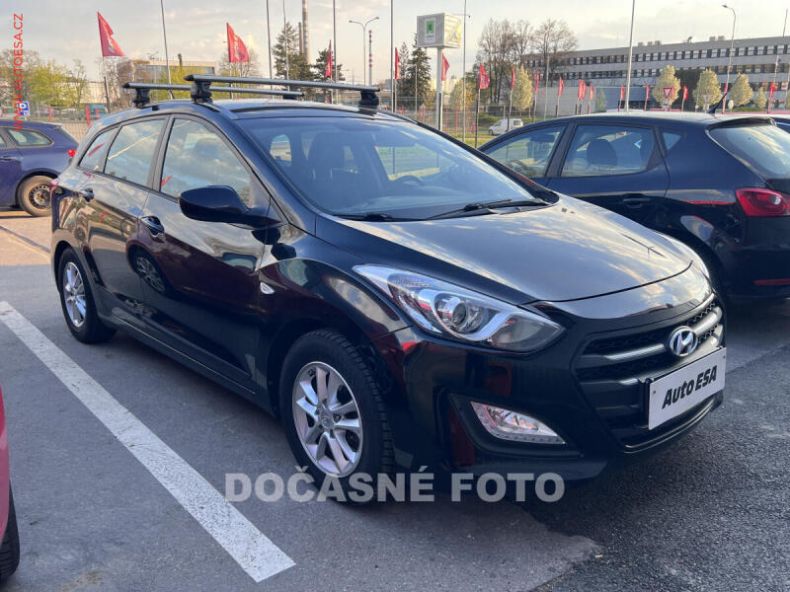 Hyundai i30 - hlavní fotka inzerátu