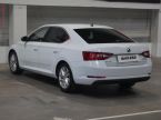 Škoda Superb - fotka číslo 5