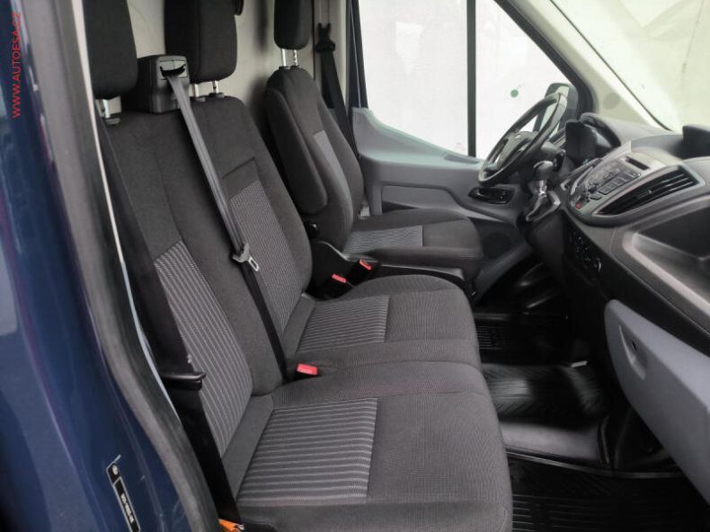 Ford Transit - hlavní fotka