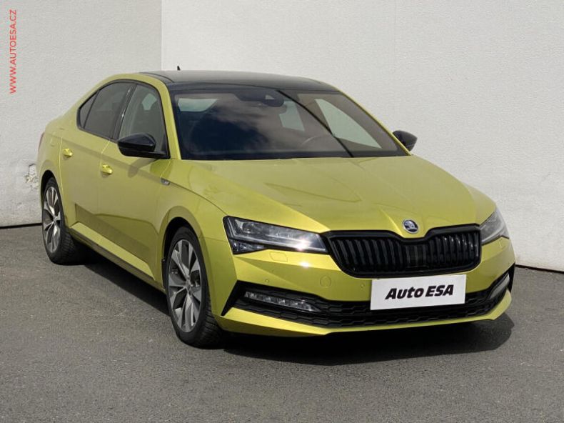 Škoda Superb - hlavní foto