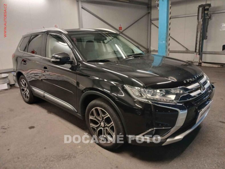 Mitsubishi Outlander - hlavní fotka inzerátu