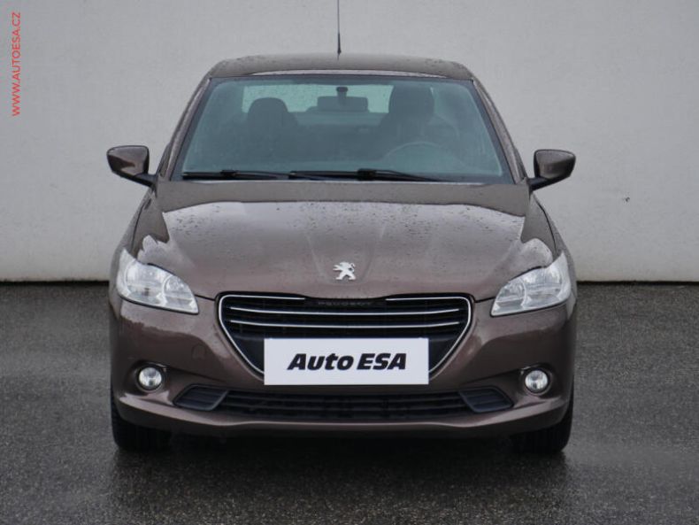 Peugeot 301 - hlavní fotka