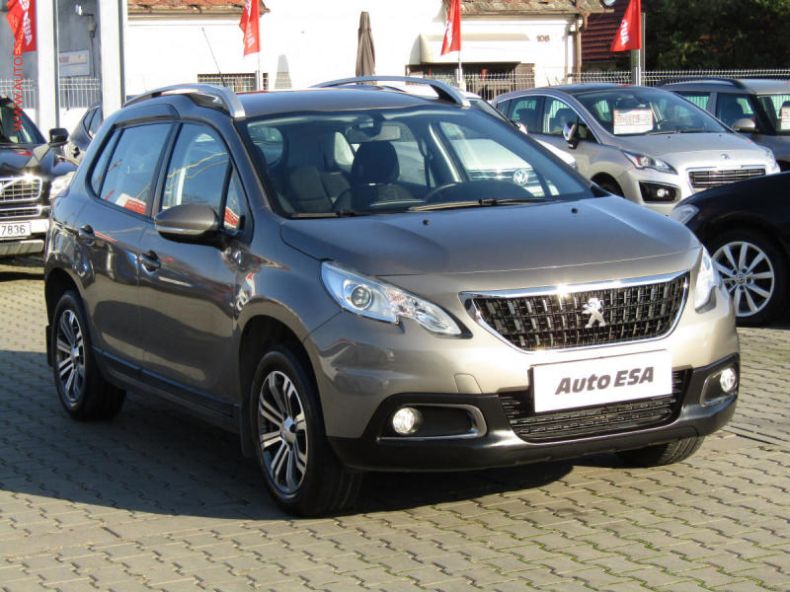 Peugeot 2008 - hlavní fotka