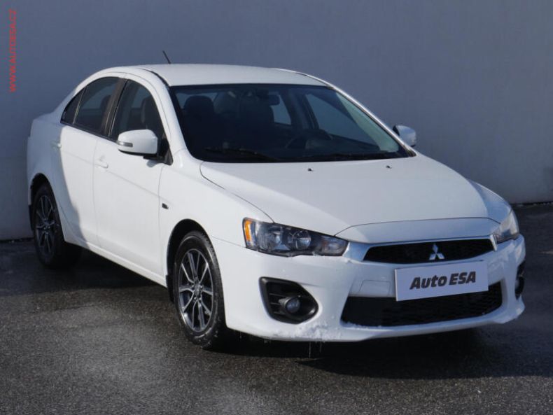 Mitsubishi Lancer - hlavní foto