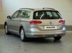 Volkswagen Passat - fotka číslo 5