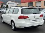 Volkswagen Passat - fotka číslo 5