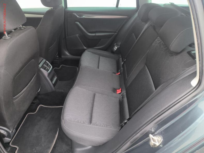 Škoda Octavia - hlavní fotka