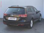 Volkswagen Passat - fotka číslo 3