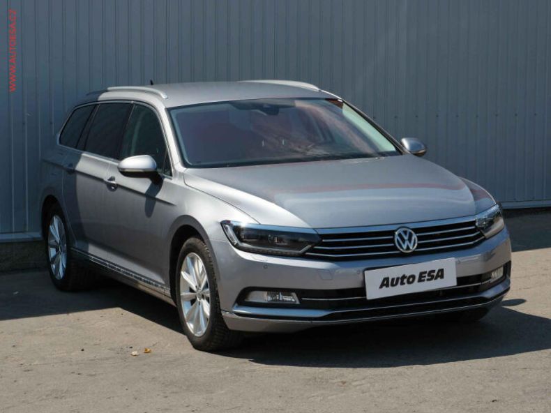 Volkswagen Passat - hlavní fotka inzerátu
