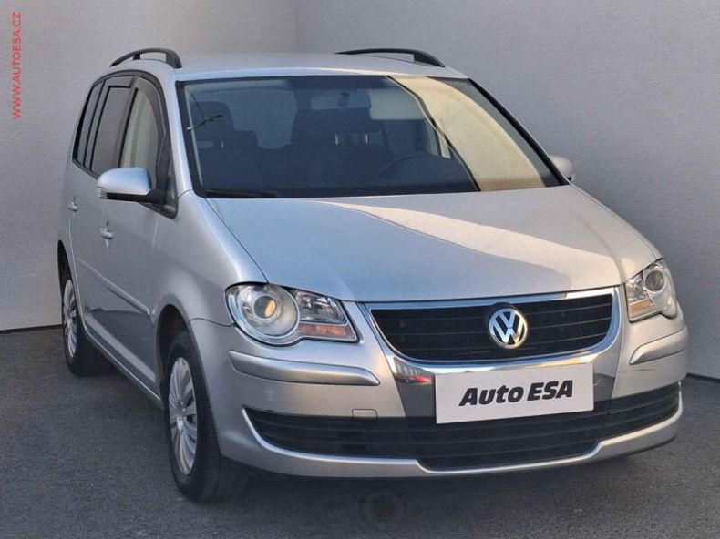 Volkswagen Touran - hlavní fotka inzerátu