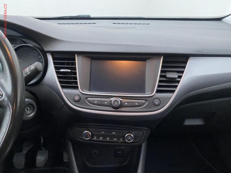 Opel Crossland X - hlavní fotka