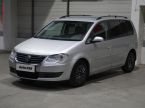 Volkswagen Touran - fotka číslo 2