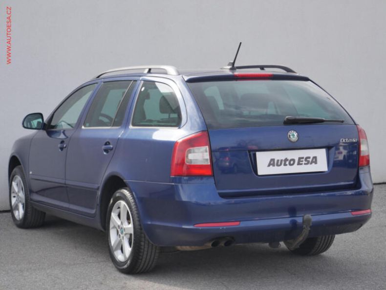 Škoda Octavia - hlavní fotka