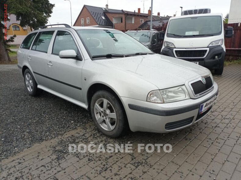 Škoda Octavia - hlavní foto