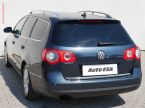 Volkswagen Passat - fotka číslo 5