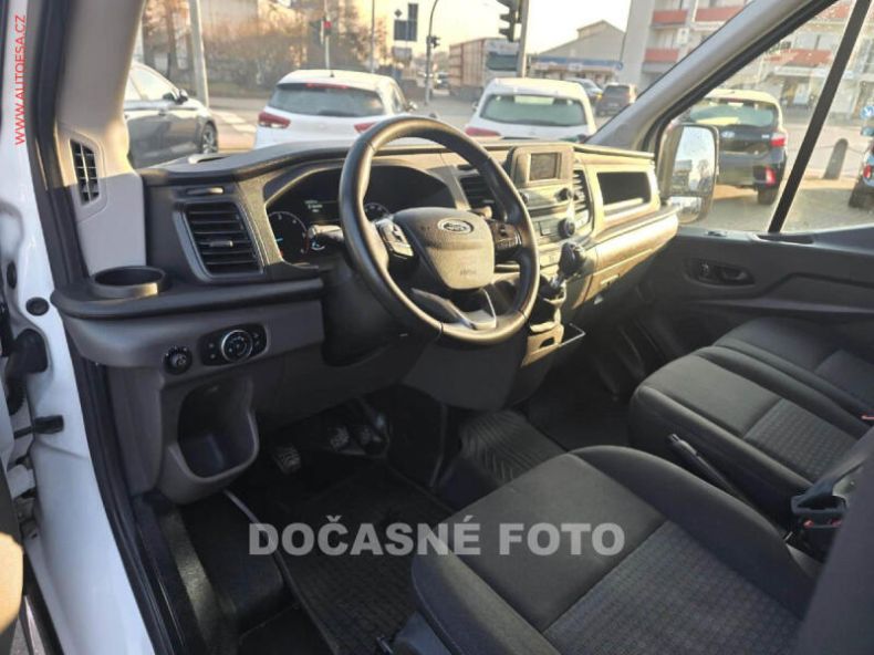 Ford Transit - hlavní fotka