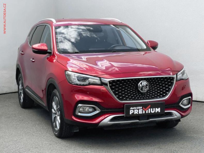 MG HS - hlavní foto