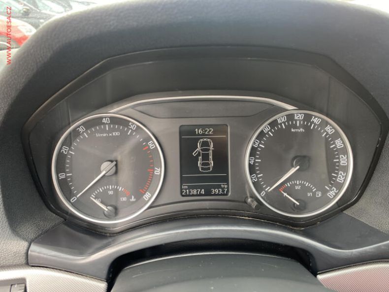 Škoda Octavia - hlavní fotka