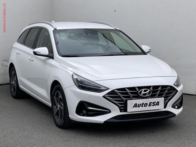 Hyundai i30 - hlavní foto