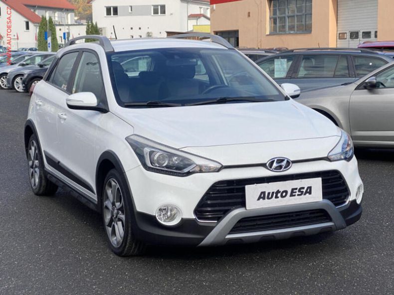 Hyundai i20 - hlavní foto