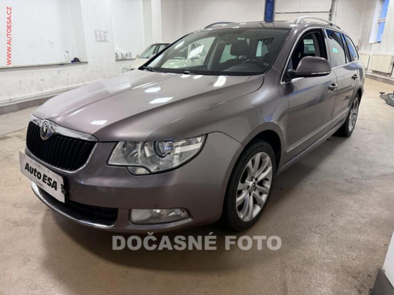 Škoda Superb - hlavní fotka inzerátu