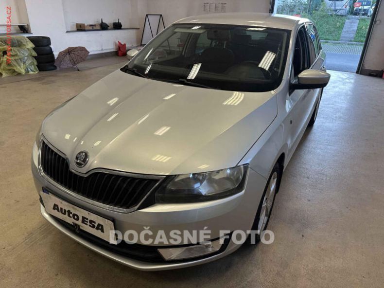 Škoda Rapid - hlavní foto