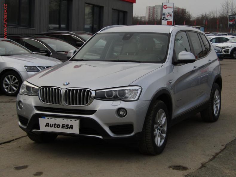 BMW X3 - hlavní fotka