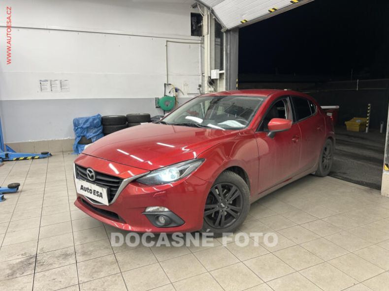 Mazda 3 - hlavní foto