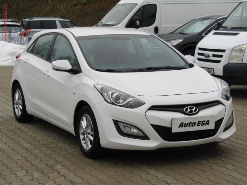 Hyundai i30 - hlavní foto