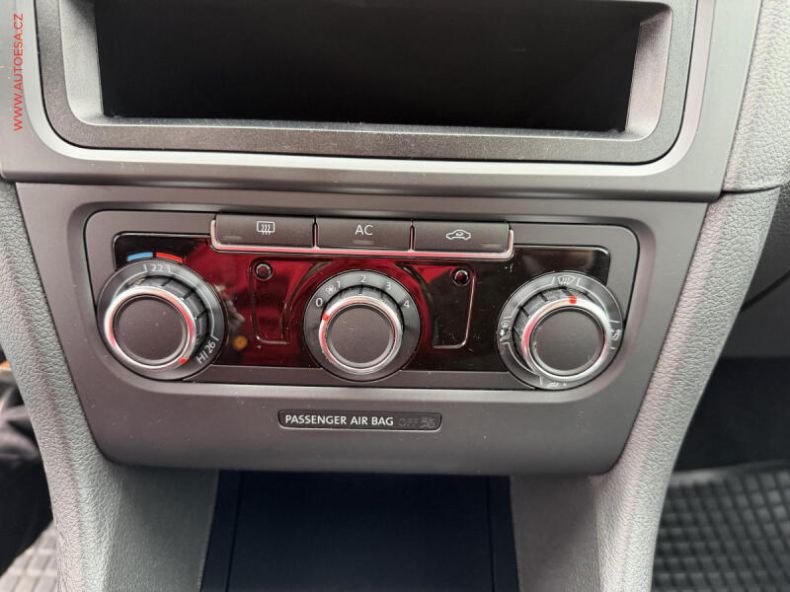 Volkswagen Golf - hlavní fotka